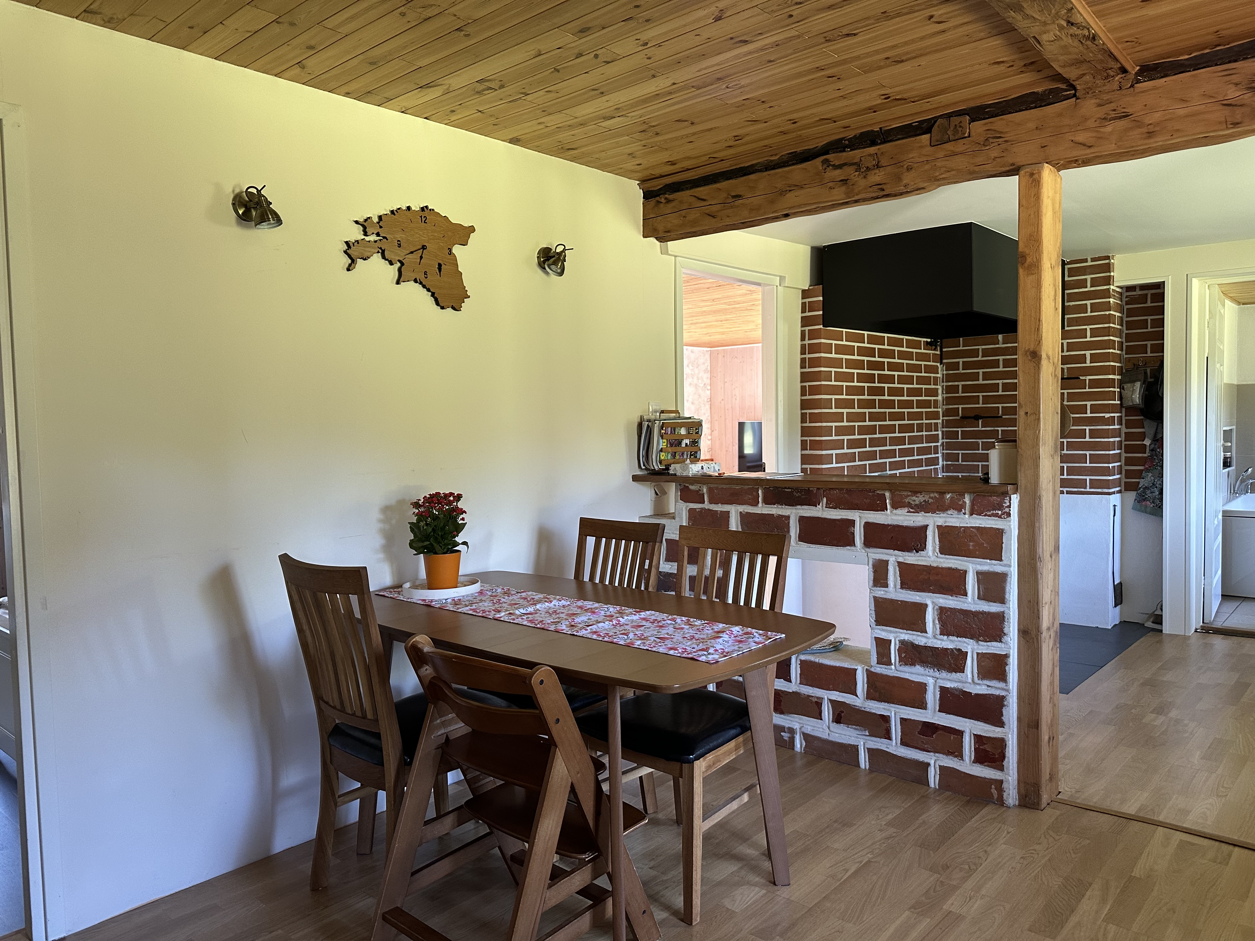 Talukoht saarel Miku talu Hellamaal