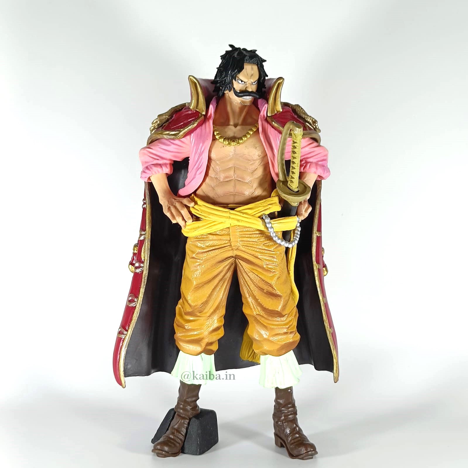 Gold D. Roger Action Figure - 22cm