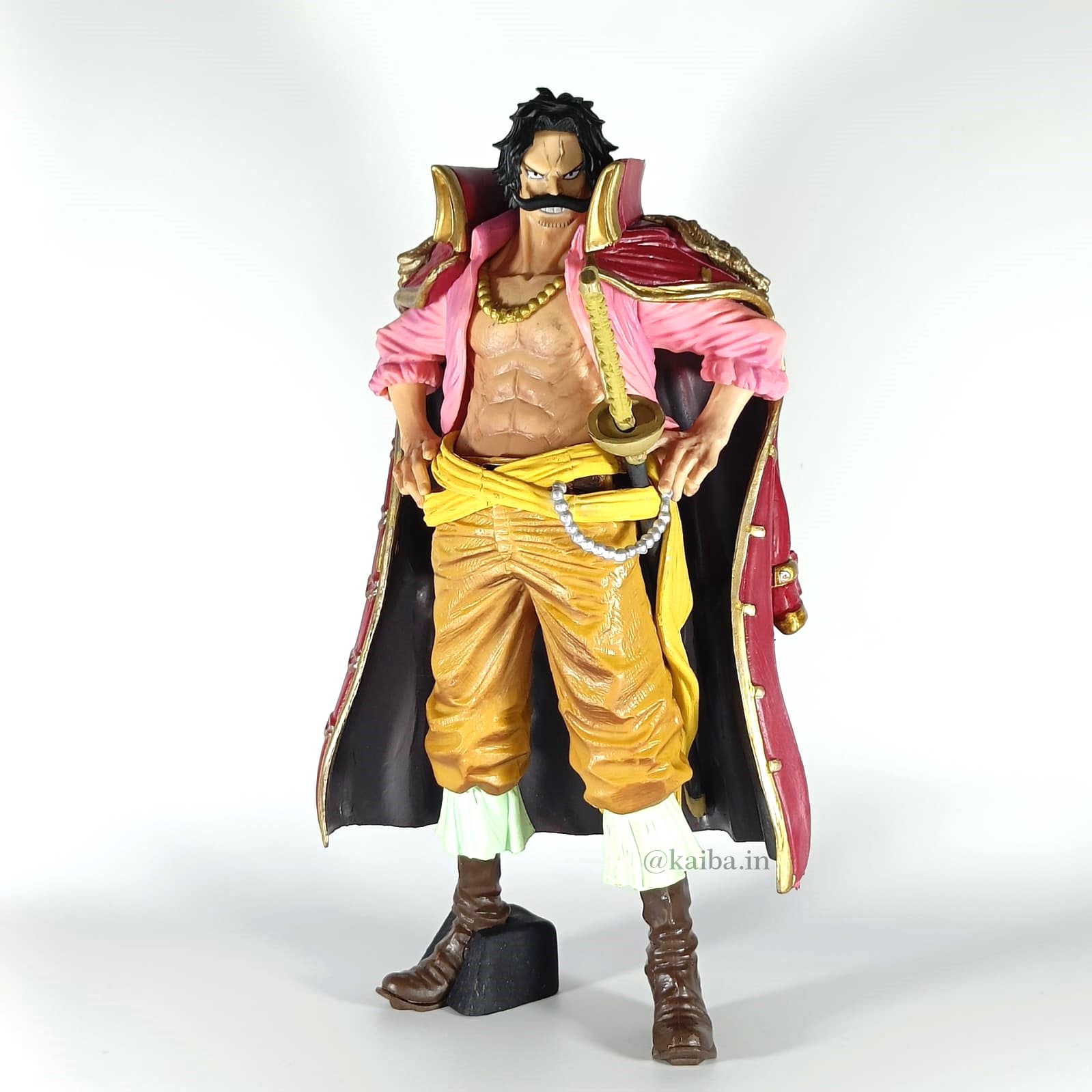 Gold D. Roger Action Figure - 22cm