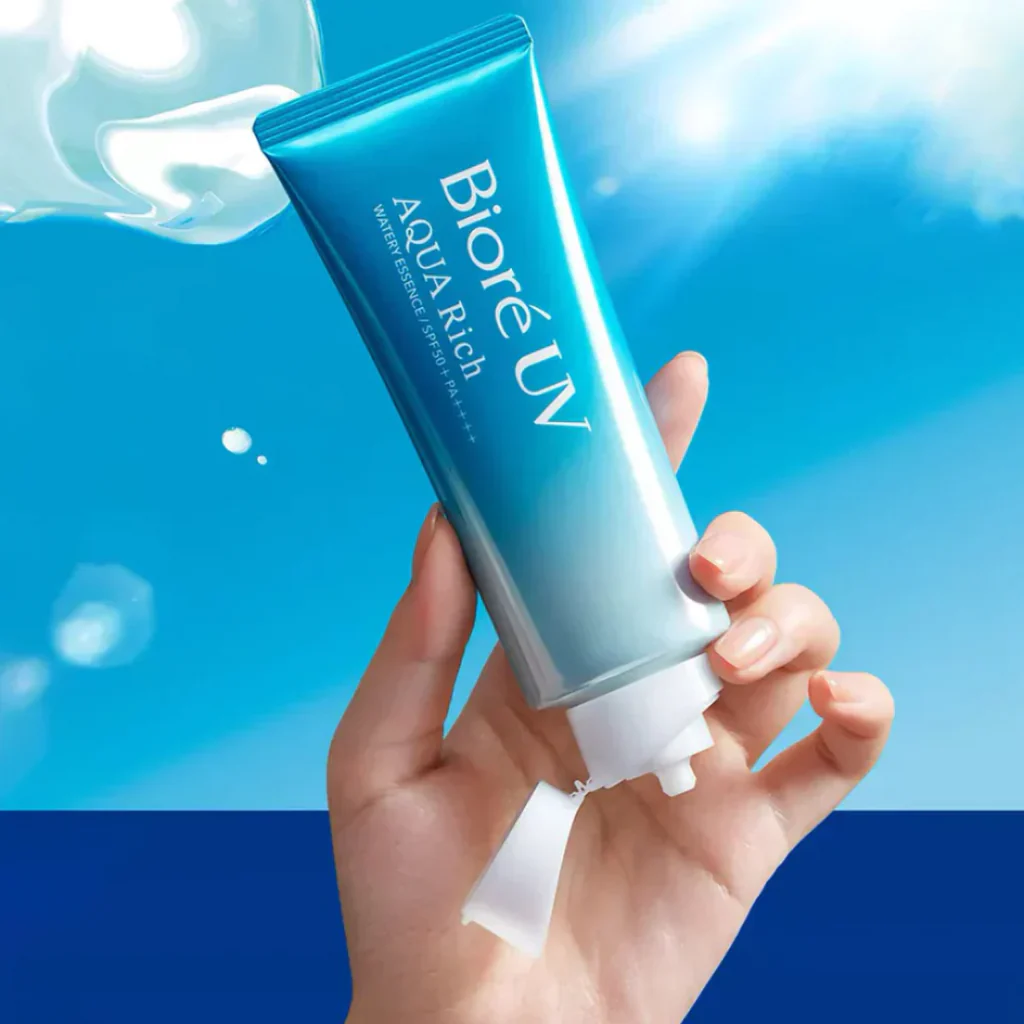 Kao – Biore UV Aqua Rich Watery Essence Protector Solar SPF 50+ PA++++