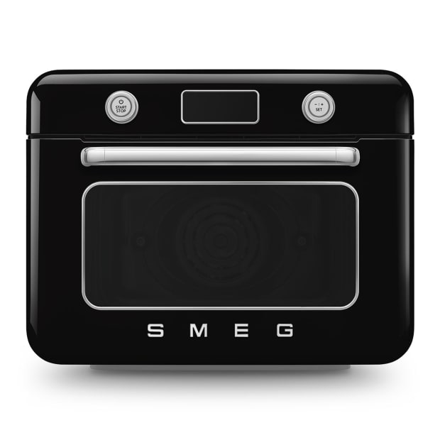 SMEG Countertop Air Fry Oven With Steam 