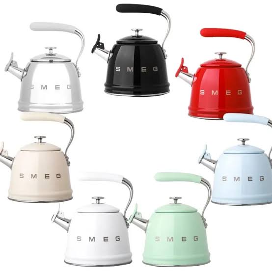 SMEG Electric Kettle