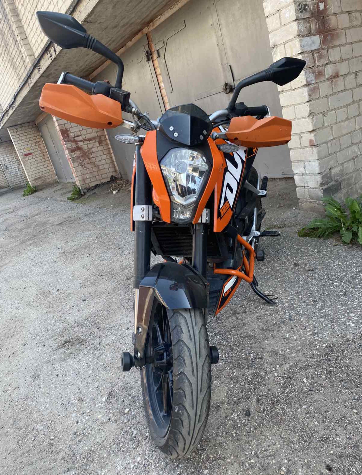 KTM Duke 125