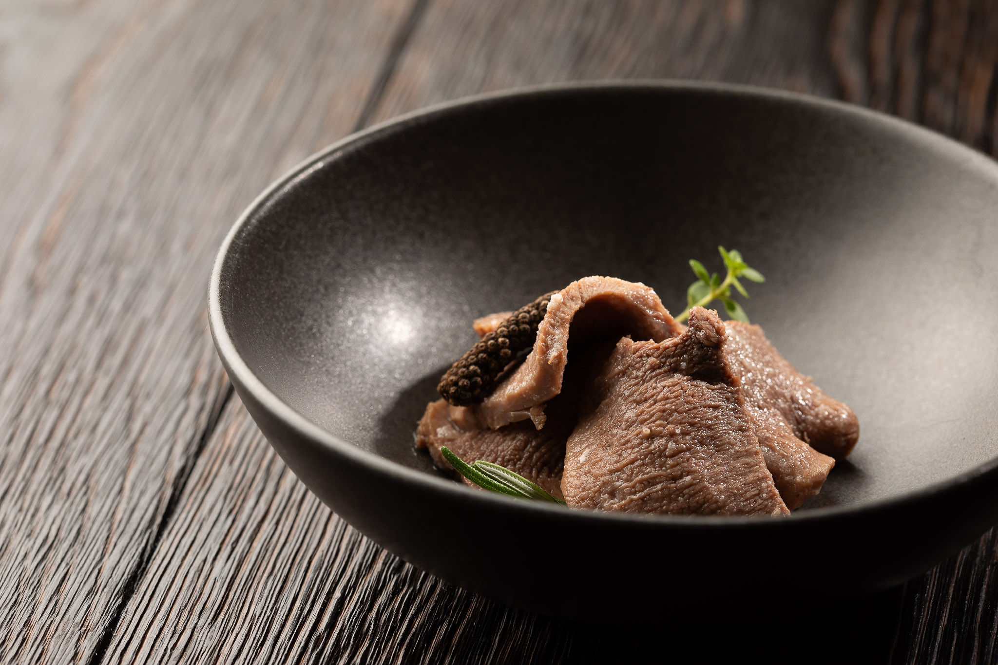 Šilkinis jaučio liežuvis | Guriai. Puodas ir pipiras