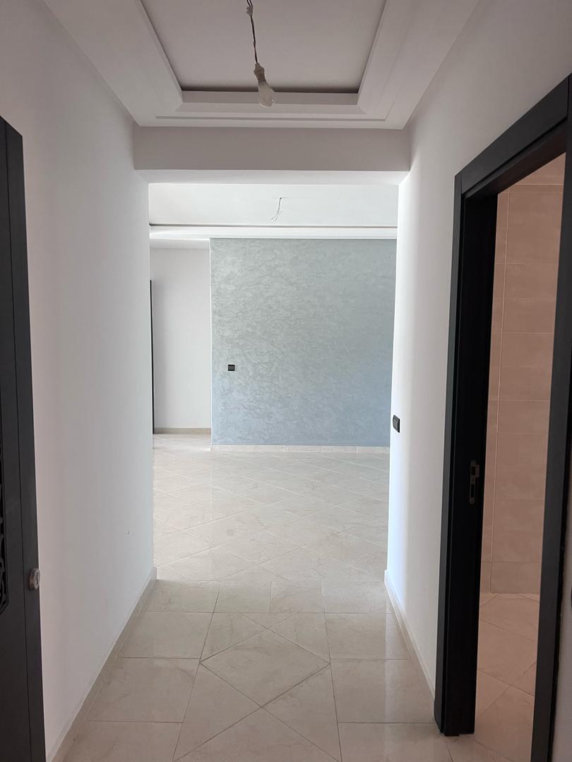 Appartement à vendre 134m carré sur Tanger vue parfait sur rue et espace vert Benimakada