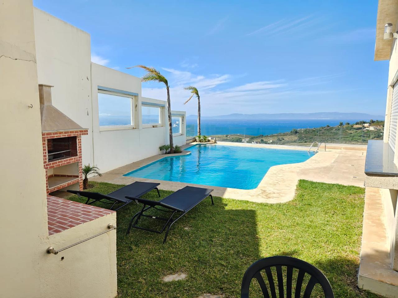 Maison  De 4 chambres avec piscine privée