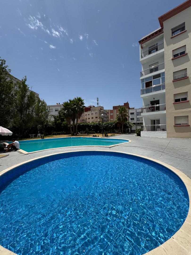 Appartement avec piscine