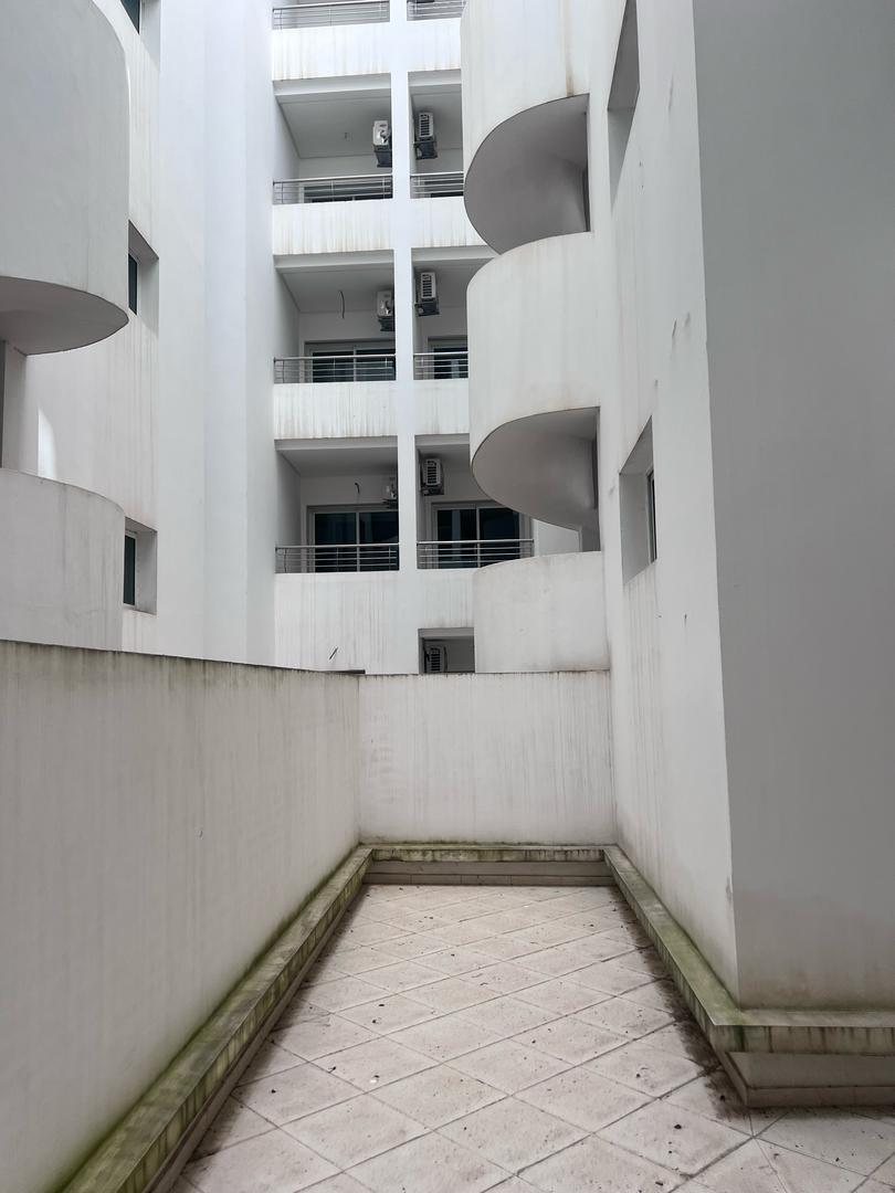 Appartement à vendre 134m carré sur Tanger vue parfait sur rue et espace vert Benimakada