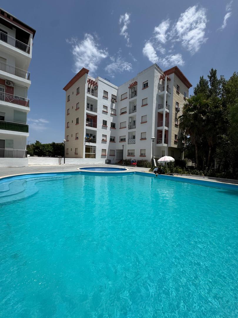 Appartement avec piscine