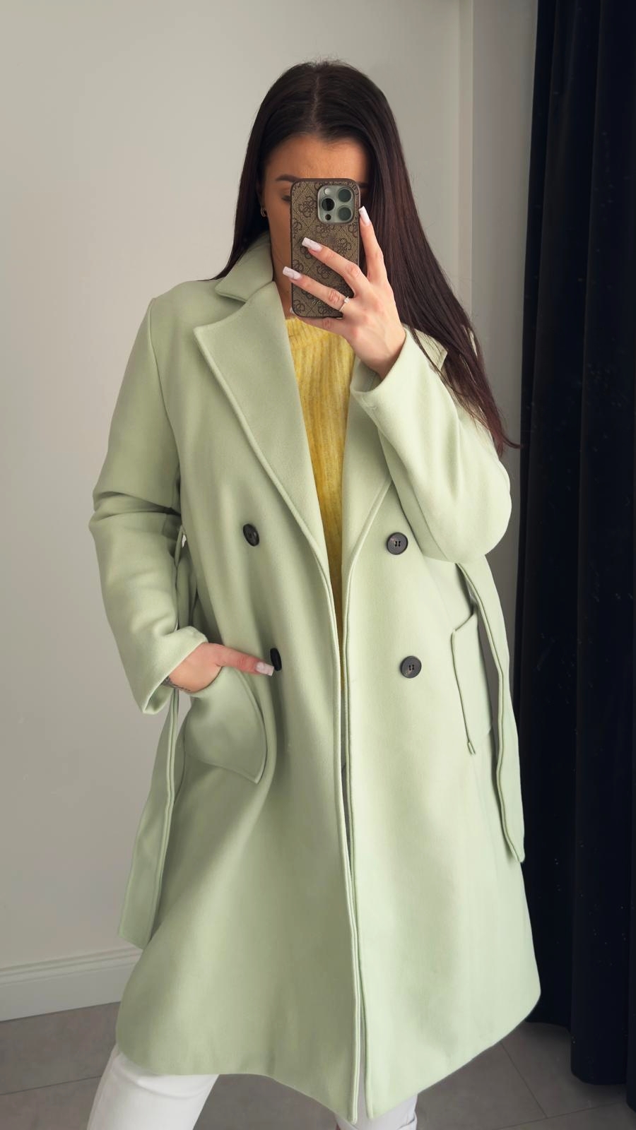 Płaszcz damski pistacjowy wiązany