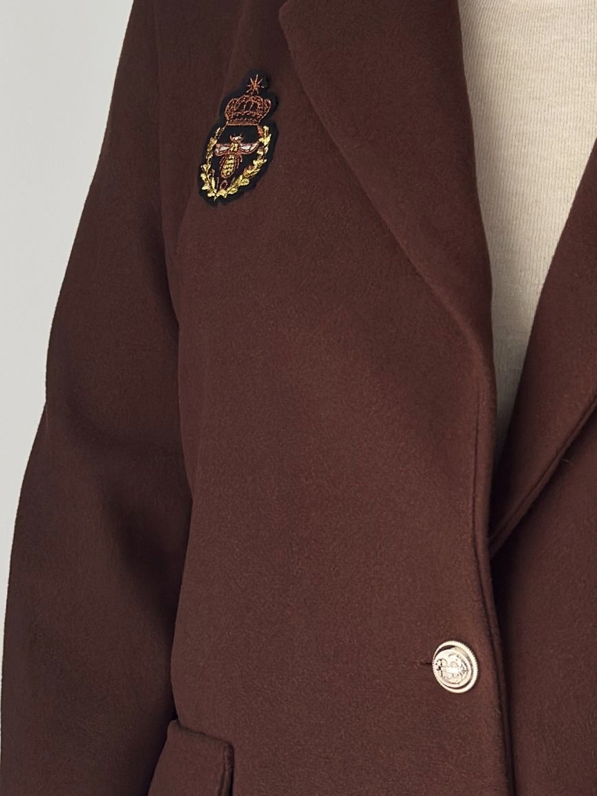 Brązowy damski płaszcz