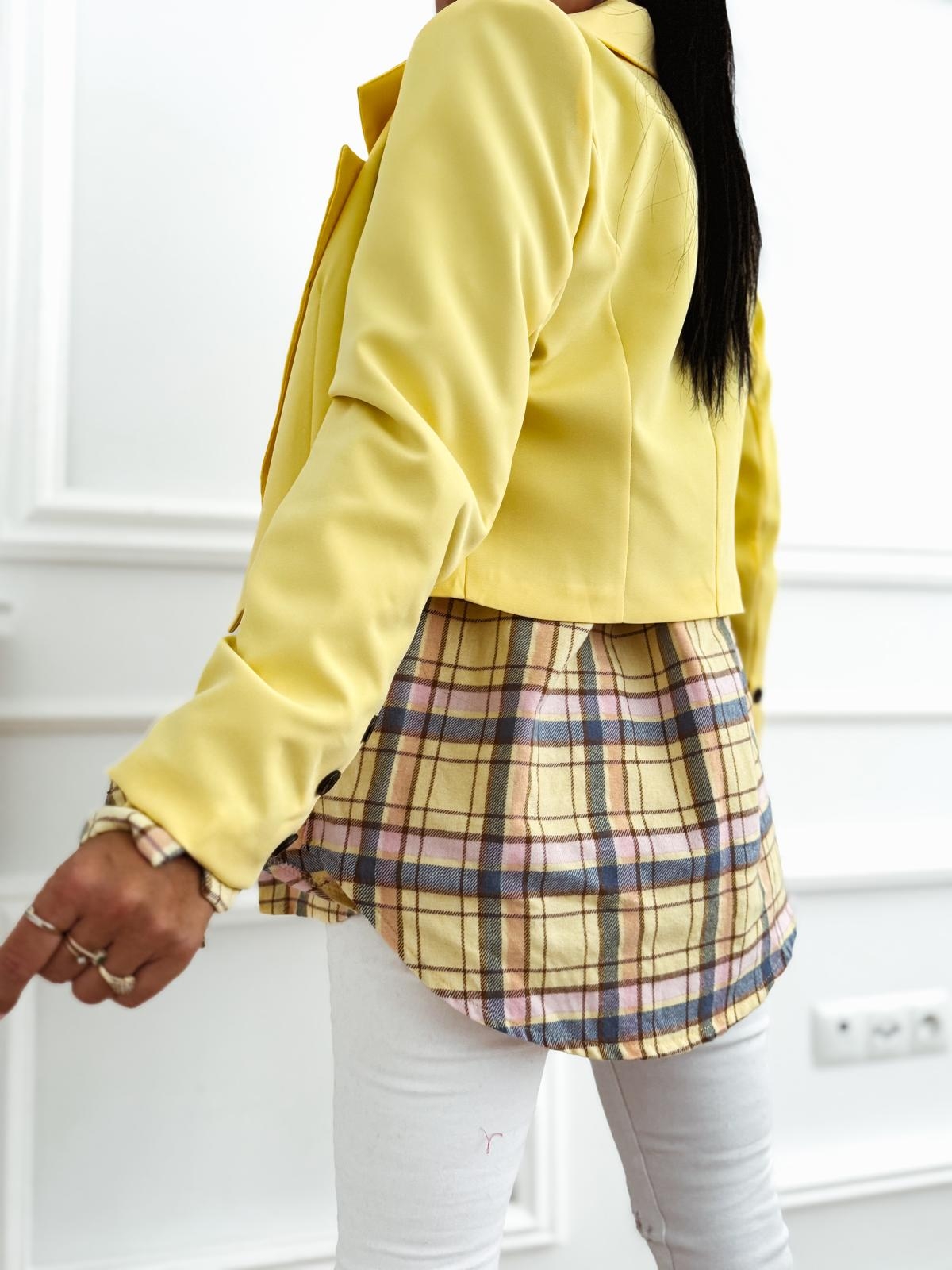 Żółta marynarka damska