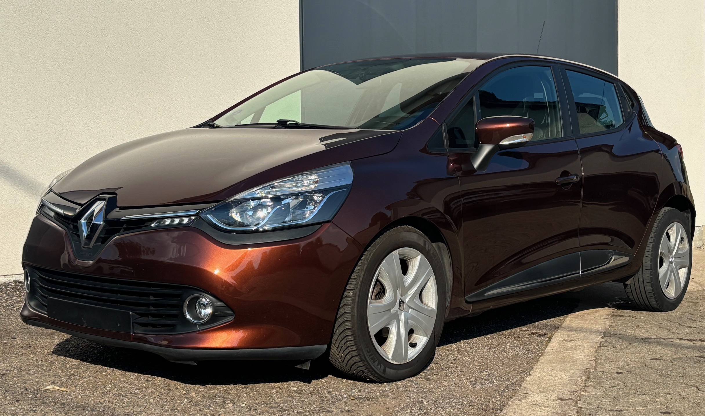 Renault Clio IV 1.2 16V 75 Ch Zen