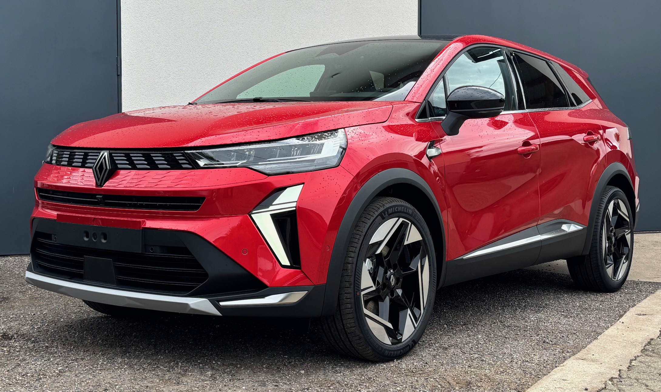 Renault Symbioz Rouge Flamme 1.6E -Tech 145Ch