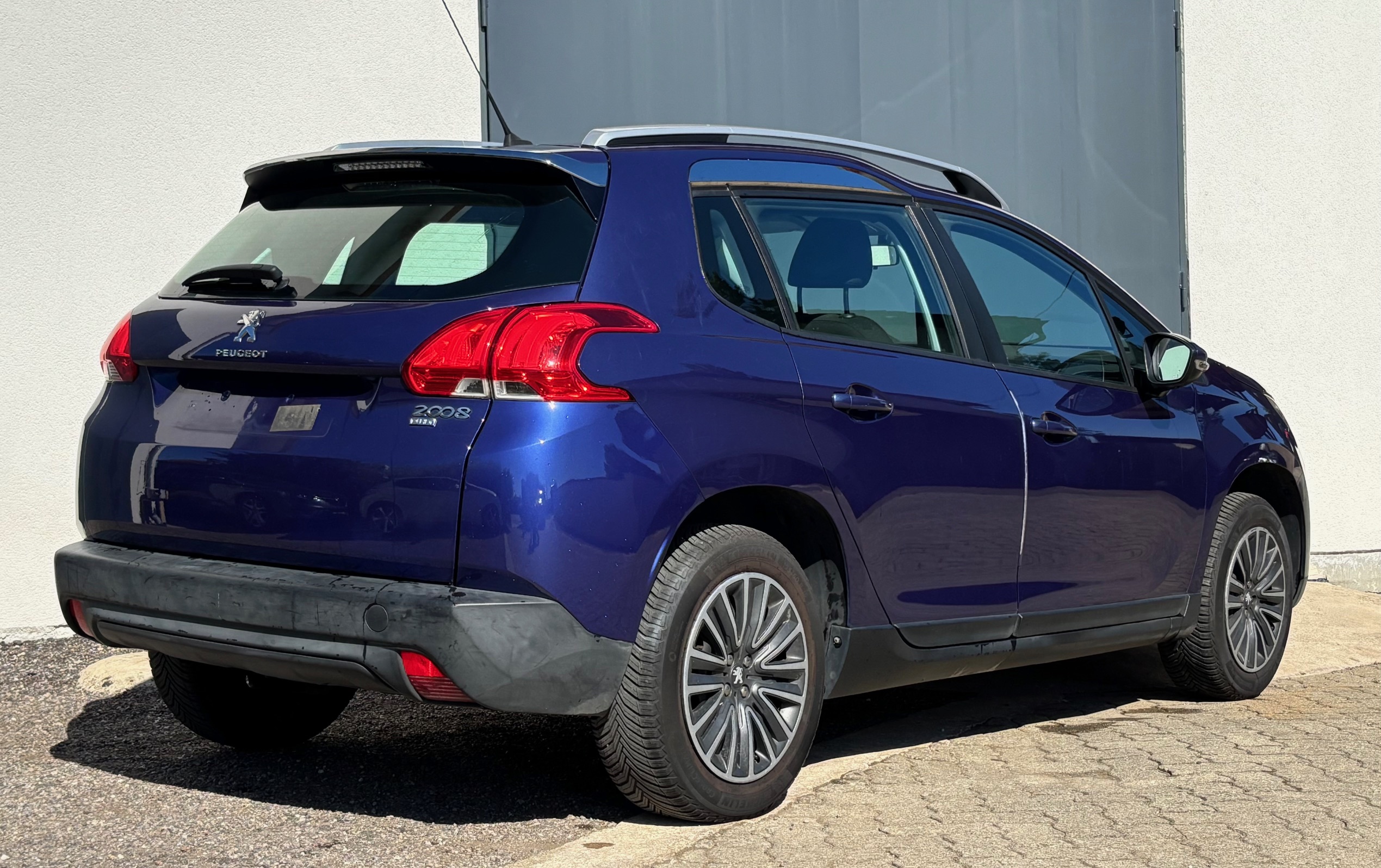 Peugeot 2008 1.6 BlueHdi 92Ch