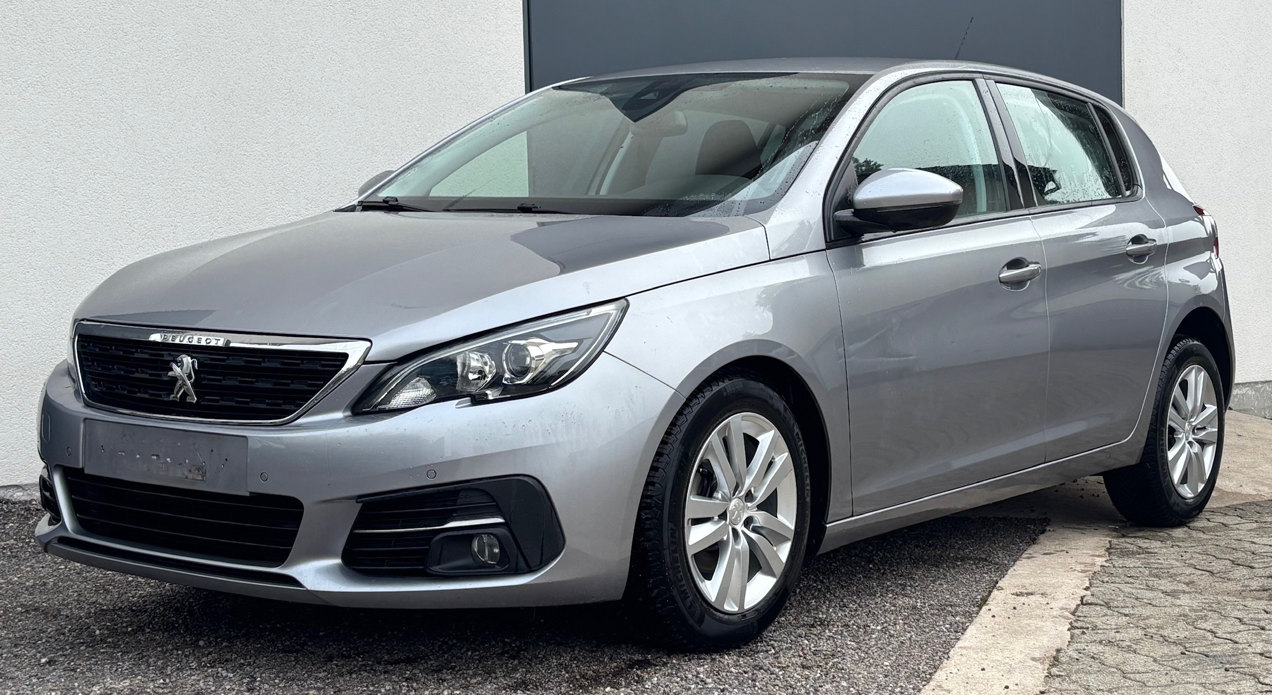 Peugeot 308 1.5 BlueHdi 130Ch