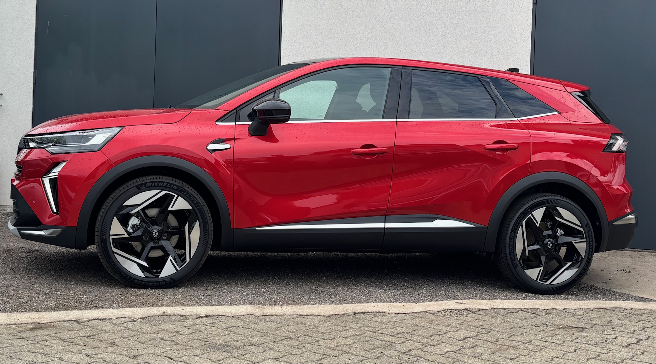 Renault Symbioz Rouge Flamme 1.6E -Tech 145Ch