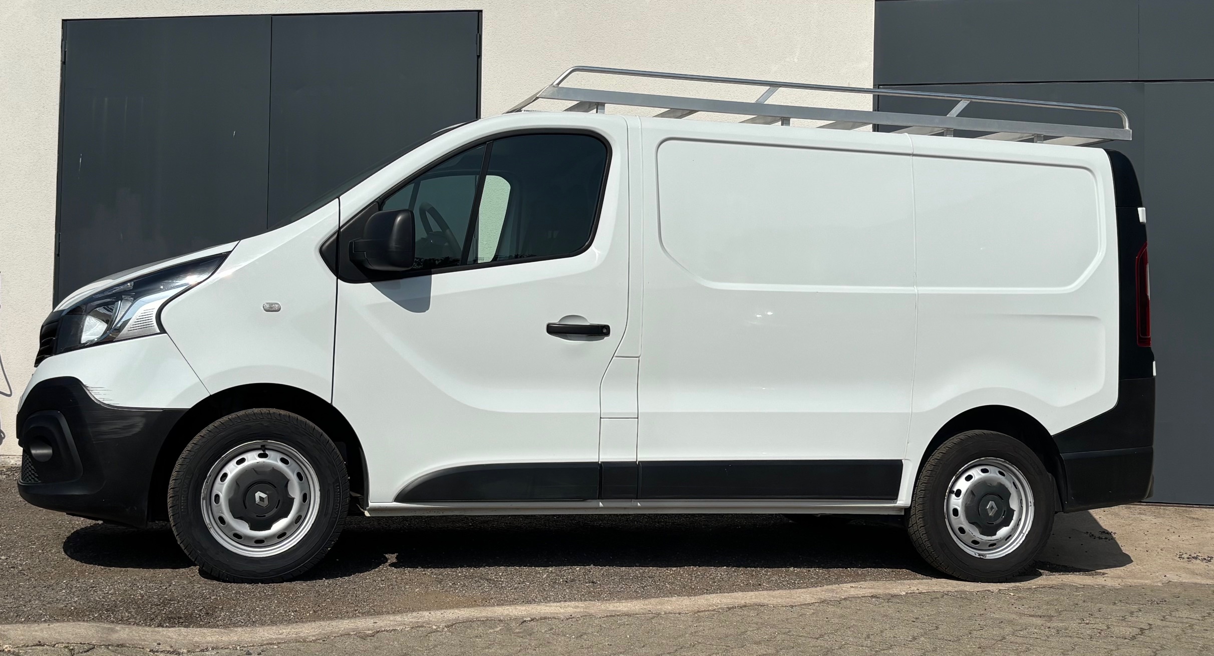 Renault Trafic III Fourgon L1H1 1.6 Dci 120 Ch
