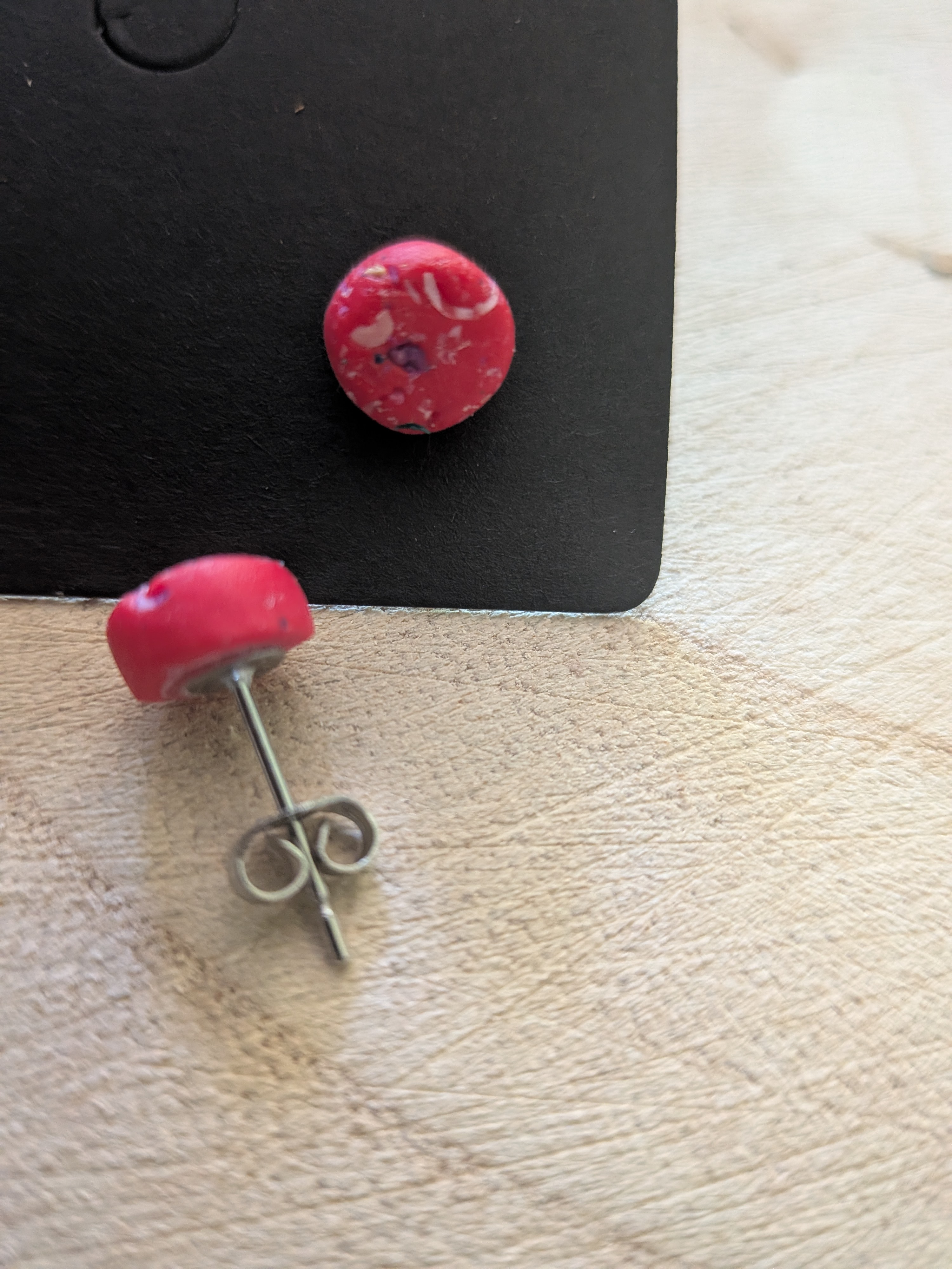 Cute Red Speckled Earrings