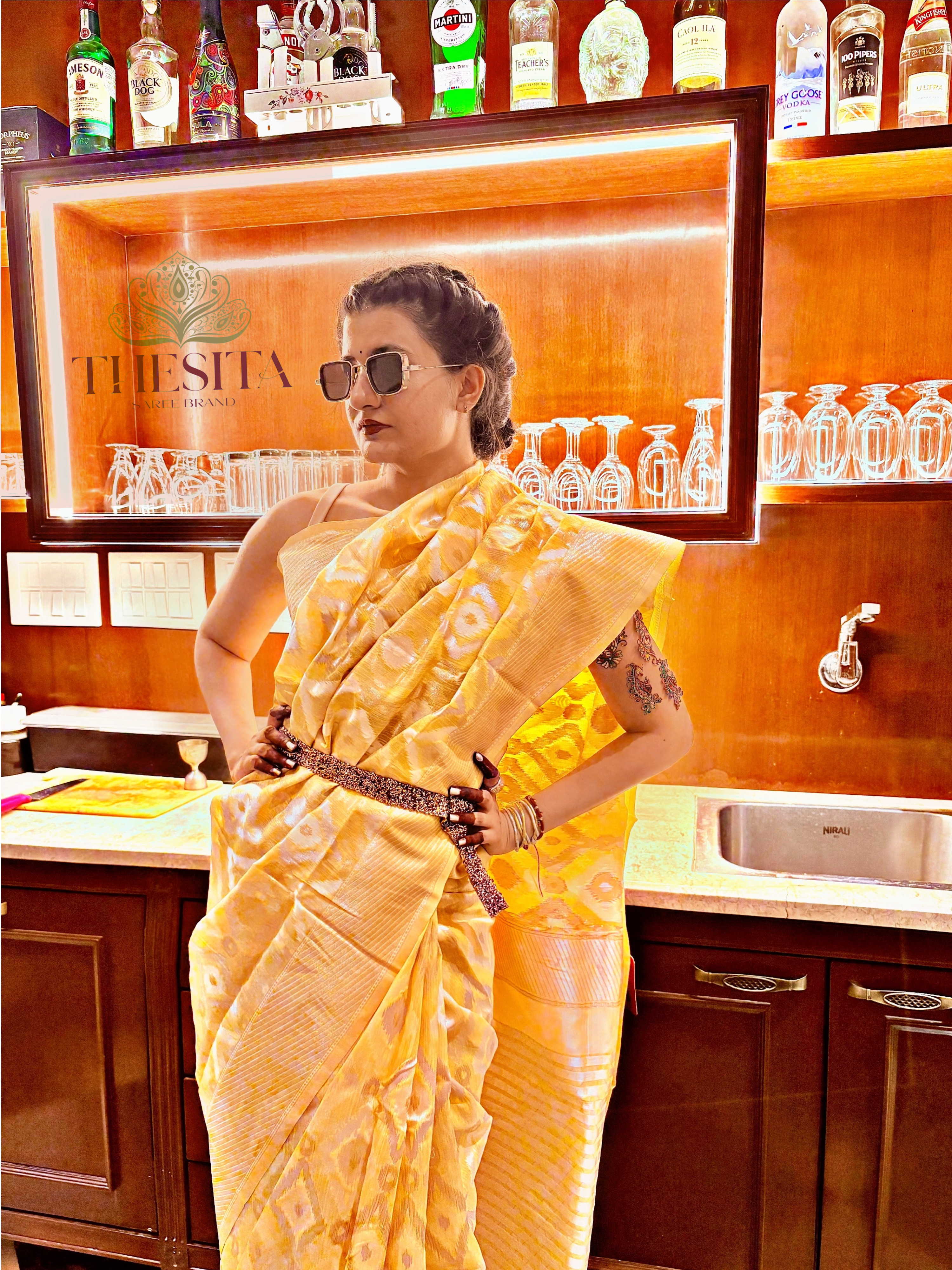 Kapaas Linen Pure Lenen Handloom Weaving Saree - Elegant Yellow Saree