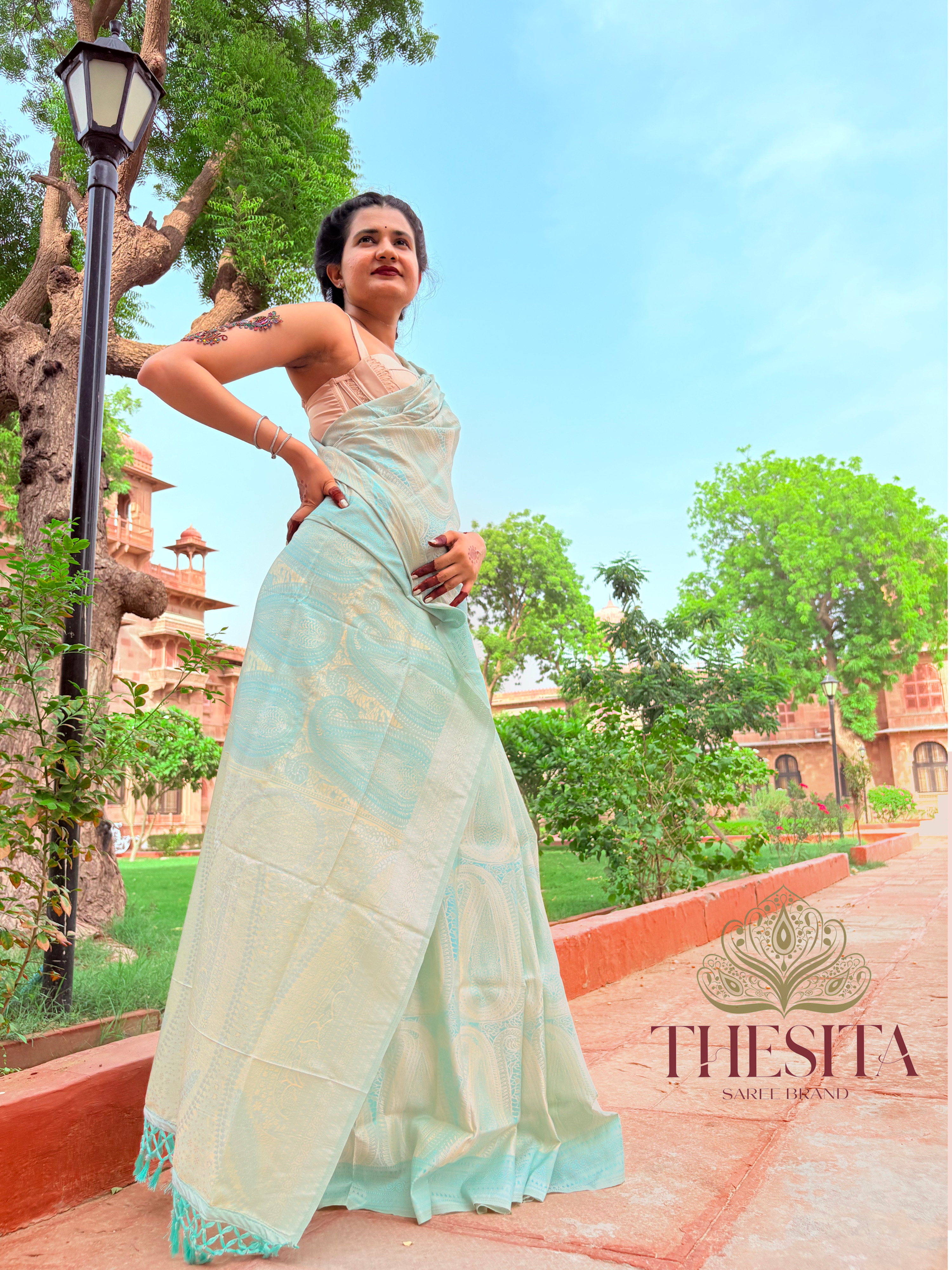 Banarasi Satin Handloom Weaving Silk Saree - Elegant Pastel Green Saree