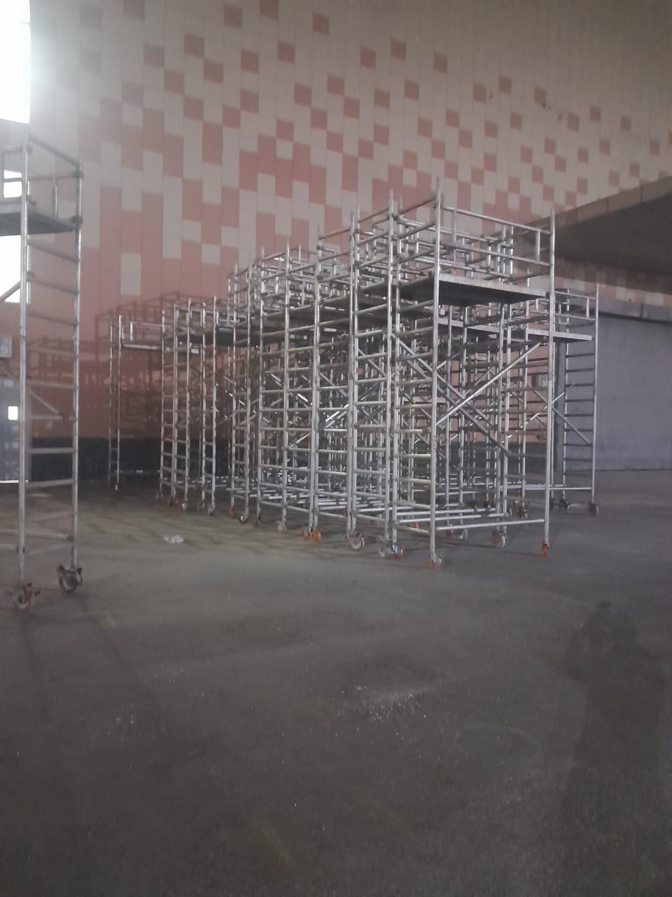 Aluminum Scaffolding on rent in gurgaon