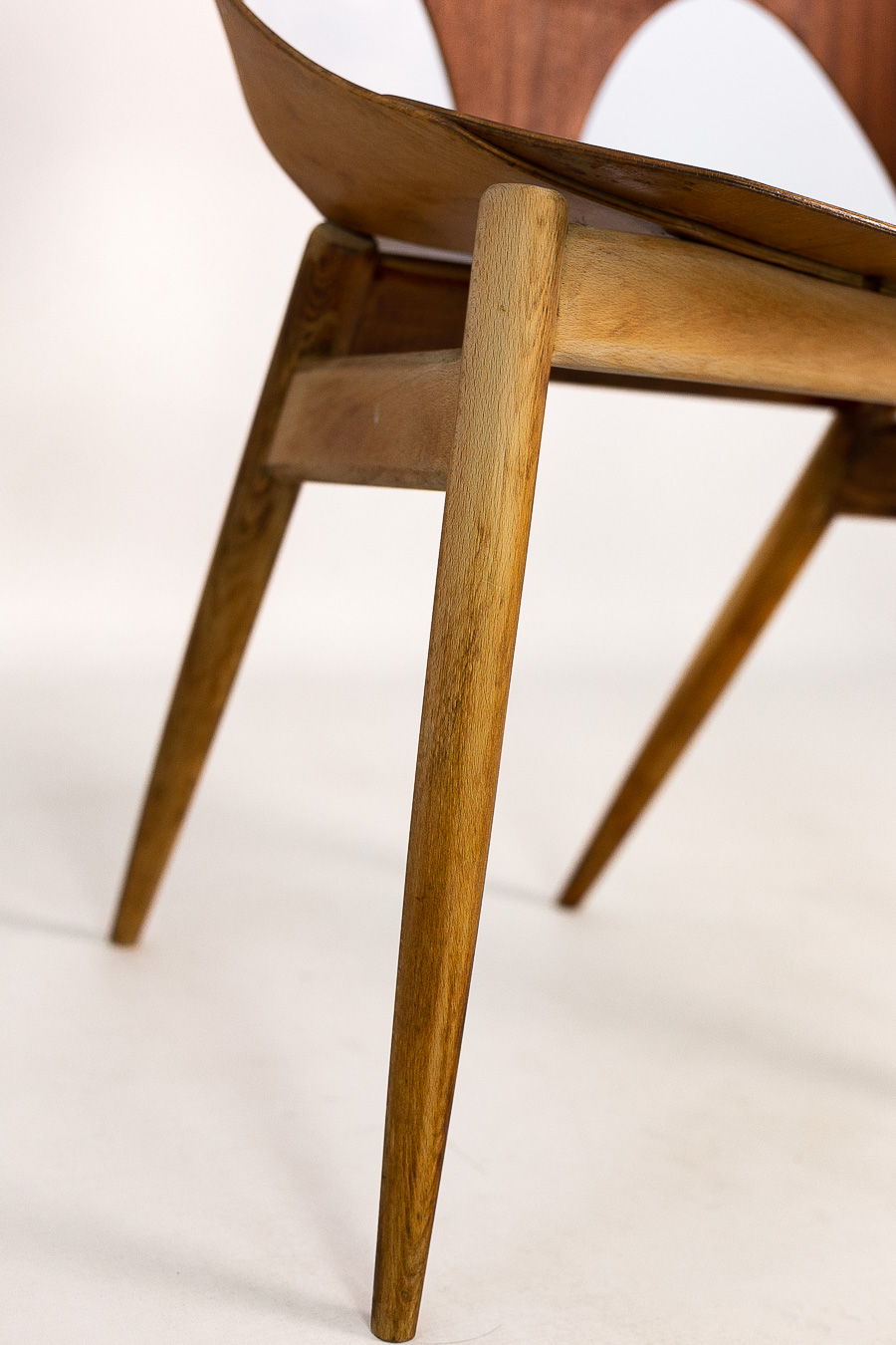 Authentic 1950s Carl Jacobs C2 Jason Chair 