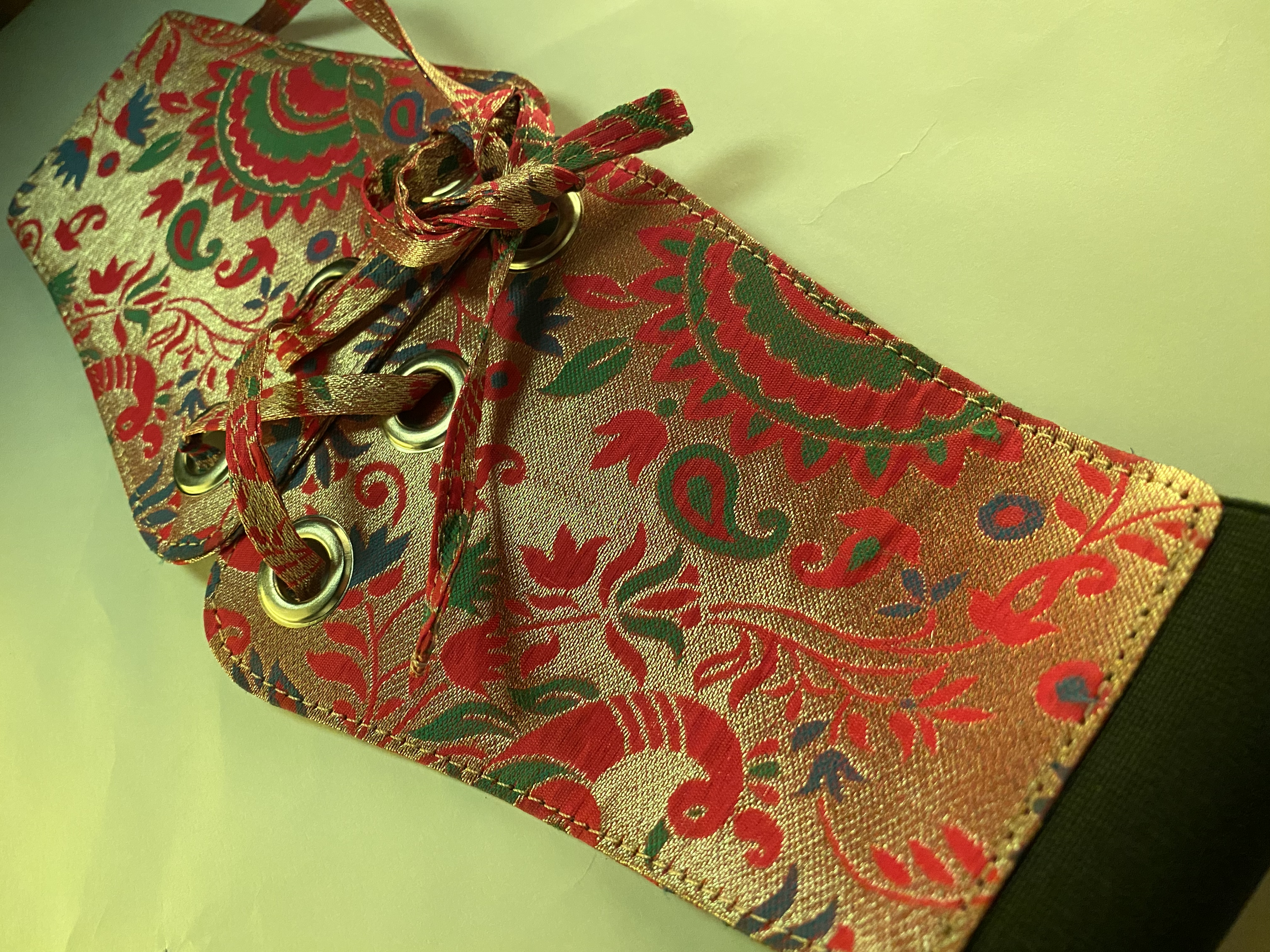 Red–Gold Brocade with Floral Pattern Corset Belt