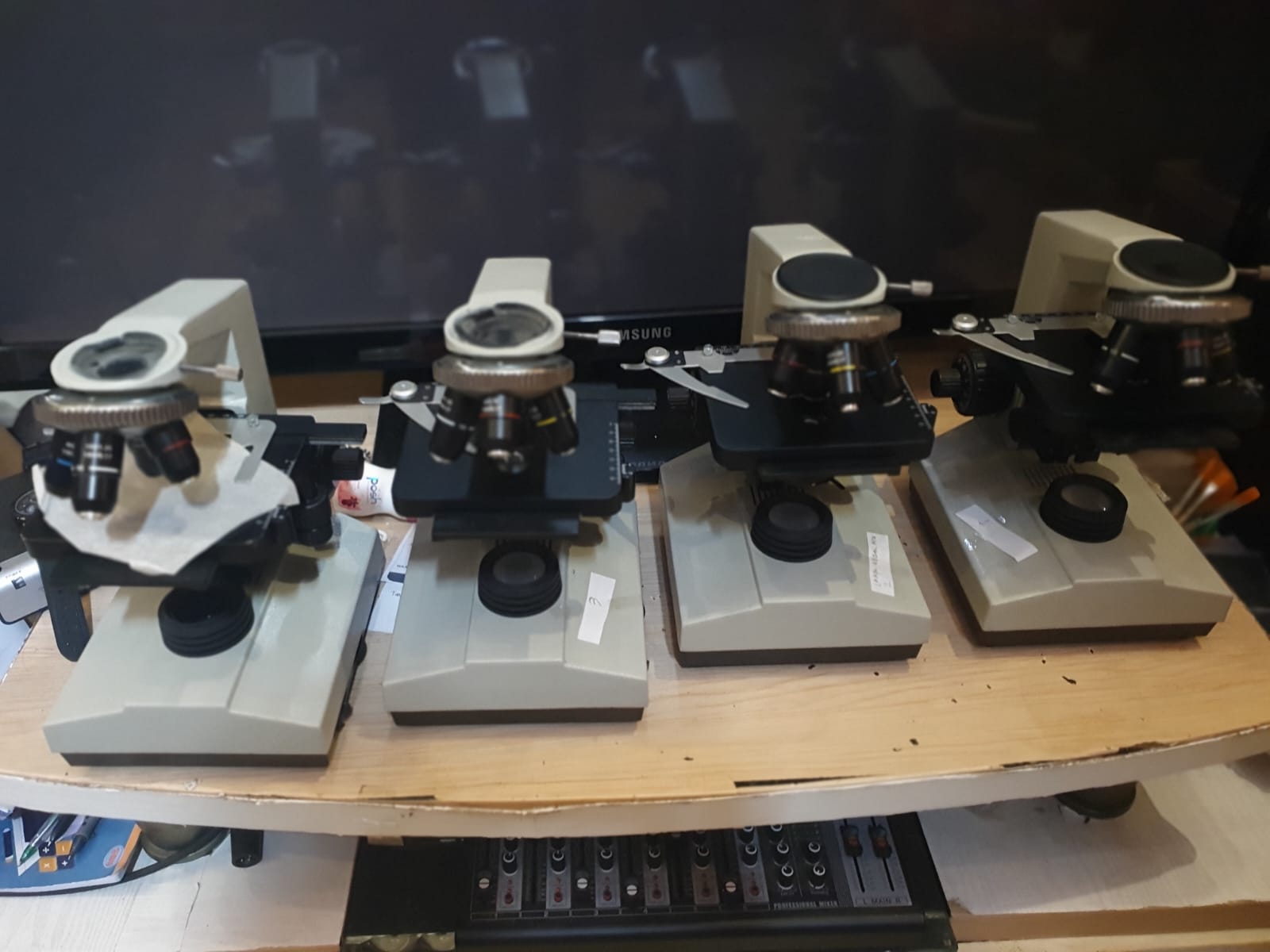 SERVICE Mikroskop Laboratorium