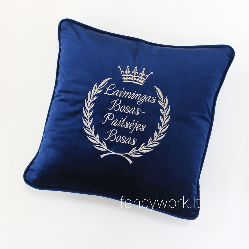 Siuvinėta pagalvėlė "Bosas"