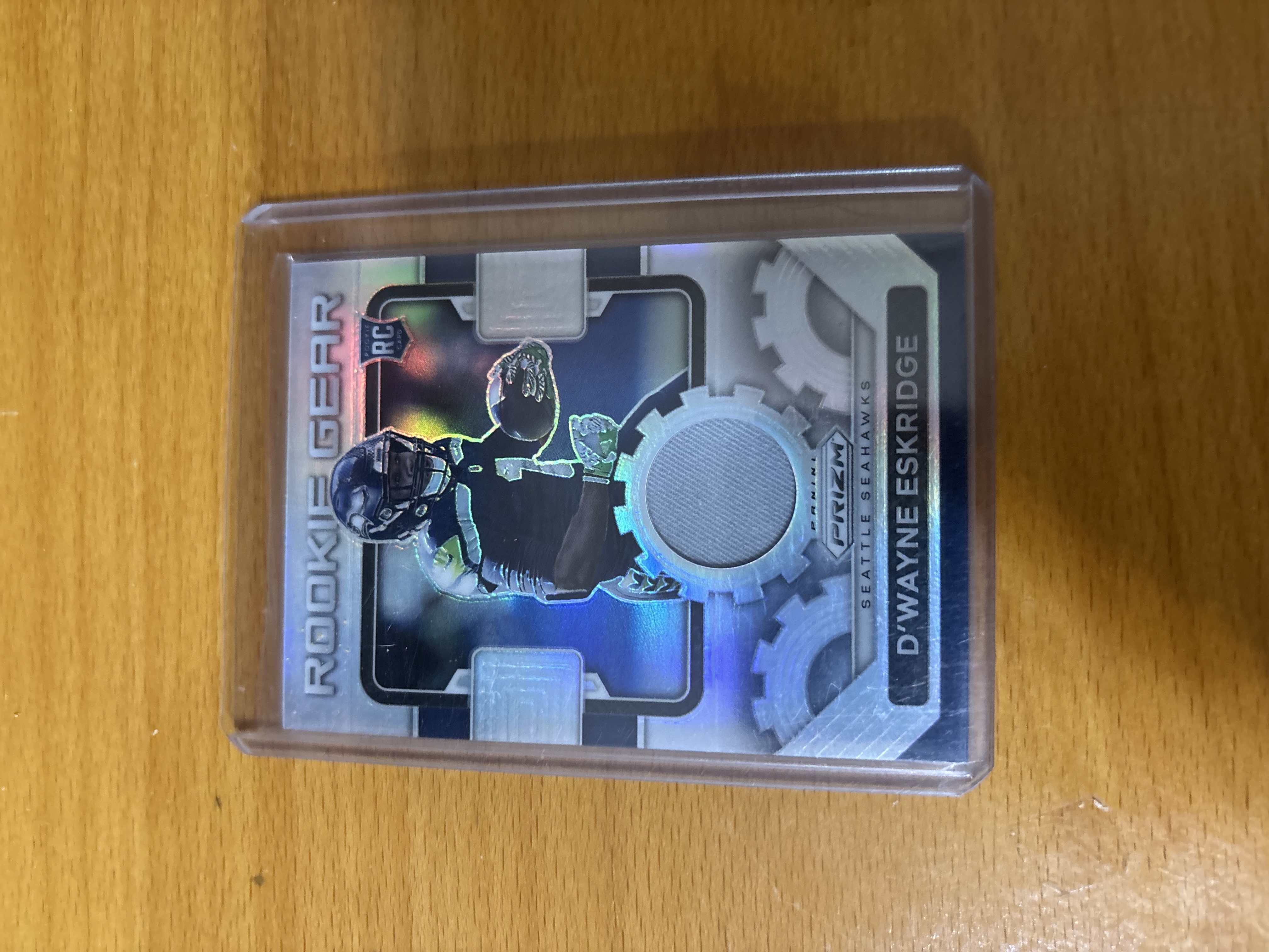 D'Wayne Eskridge Rookie Gear Football Card