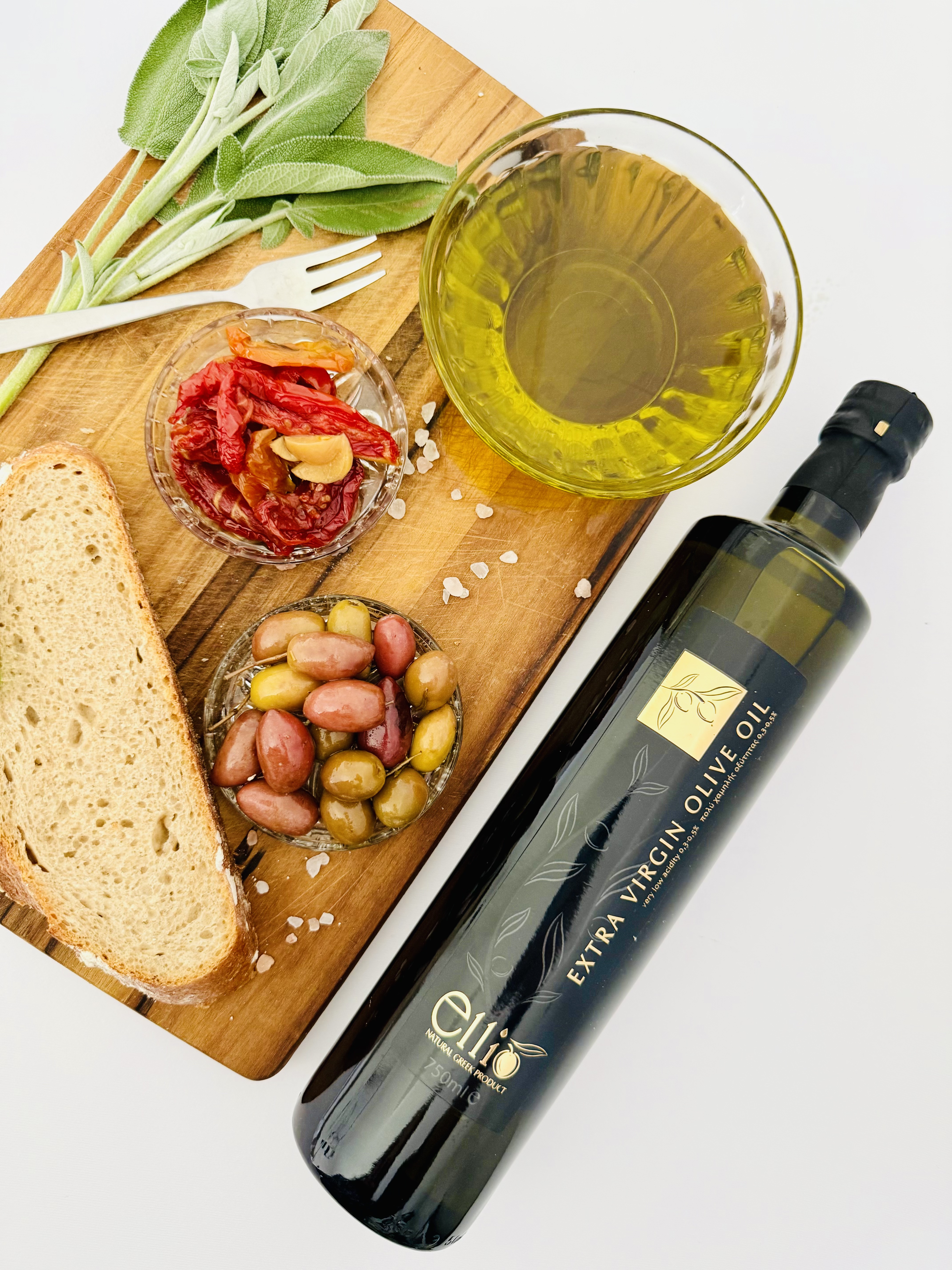 Aukščiausios kokybės šalto spaudimo alyvuogių aliejus 0,75 l