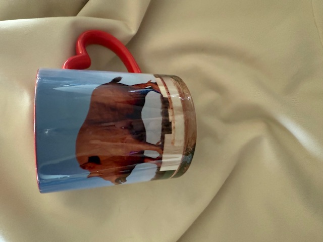 Mug à anse cœur avec le sanglier des Ardennes Woinic