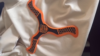 Boomerang en plastique
