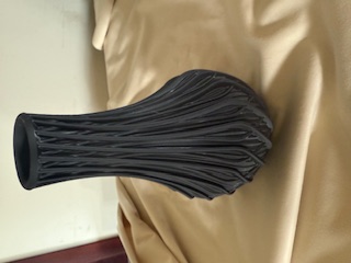 Vase moderne noir