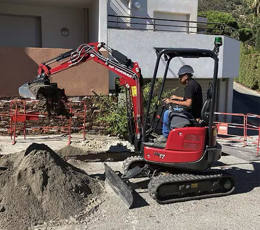 Mini-pelle Yanmar ViO17 1,8 tonnes 