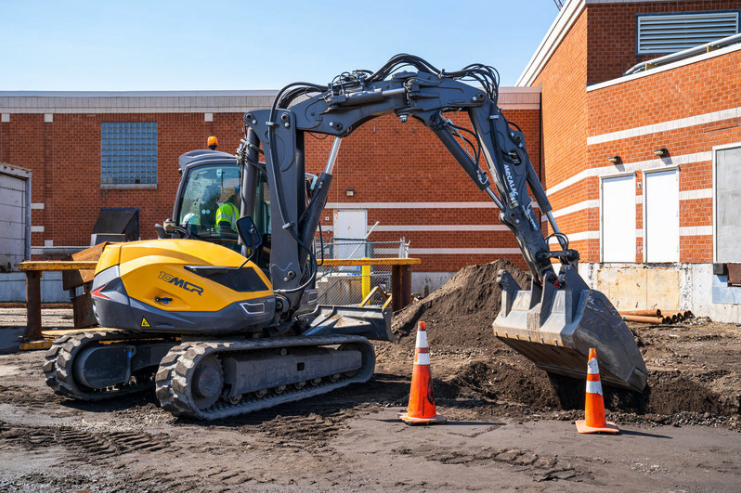Mecalac 10Mcr pelle a chenilles 10 tonnes