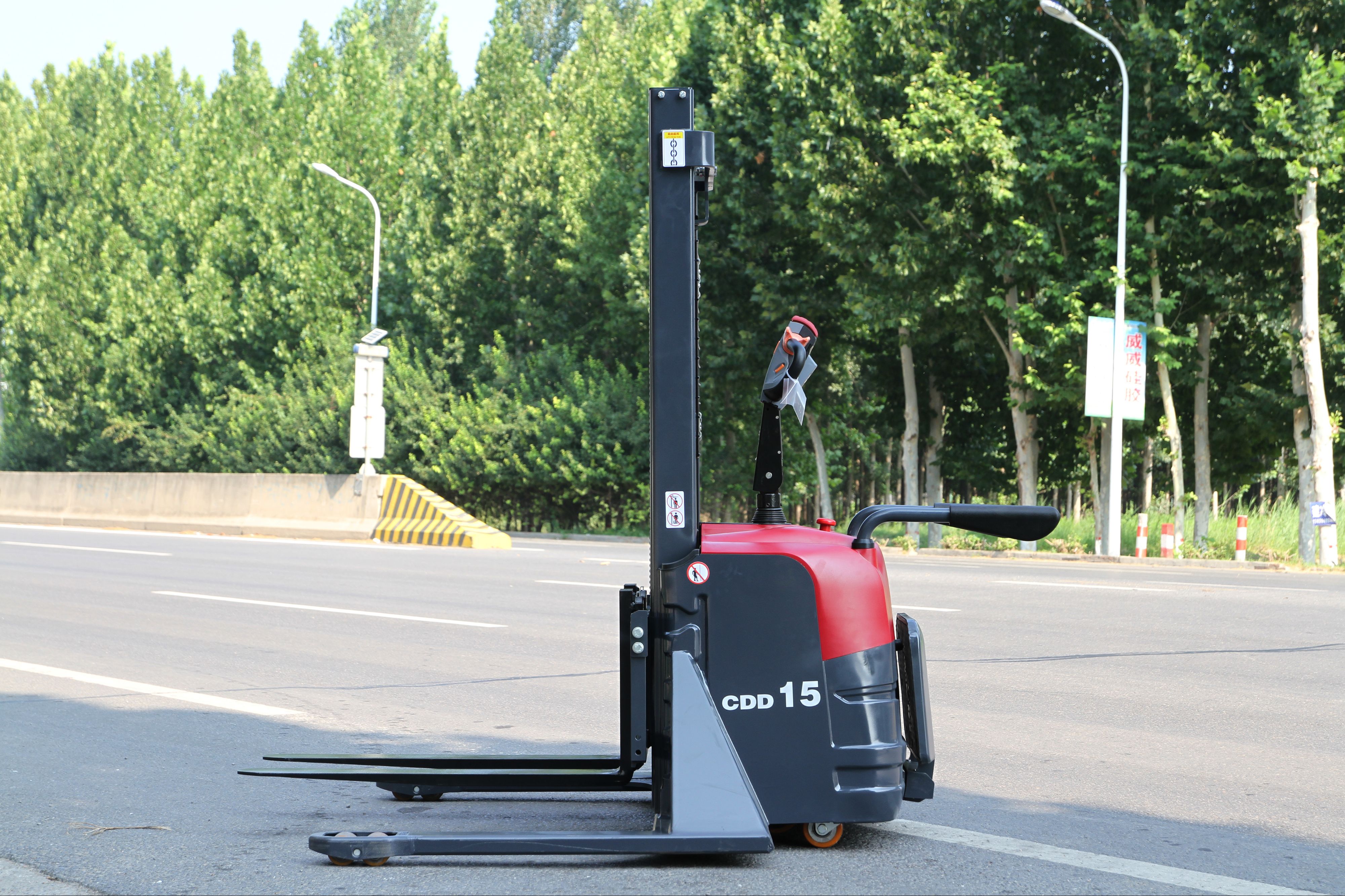 Electric Full Stand Stacker adjustable Forks