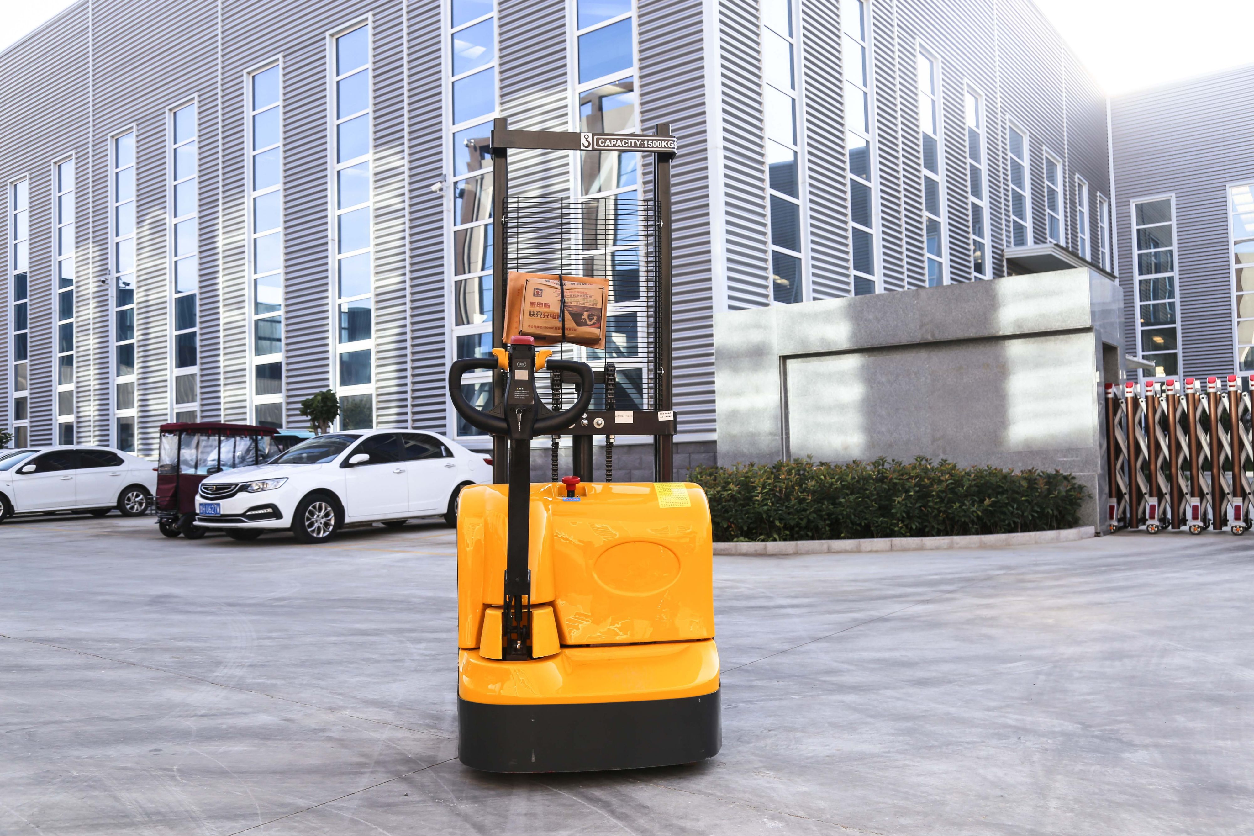 Electric Pallet Stacker