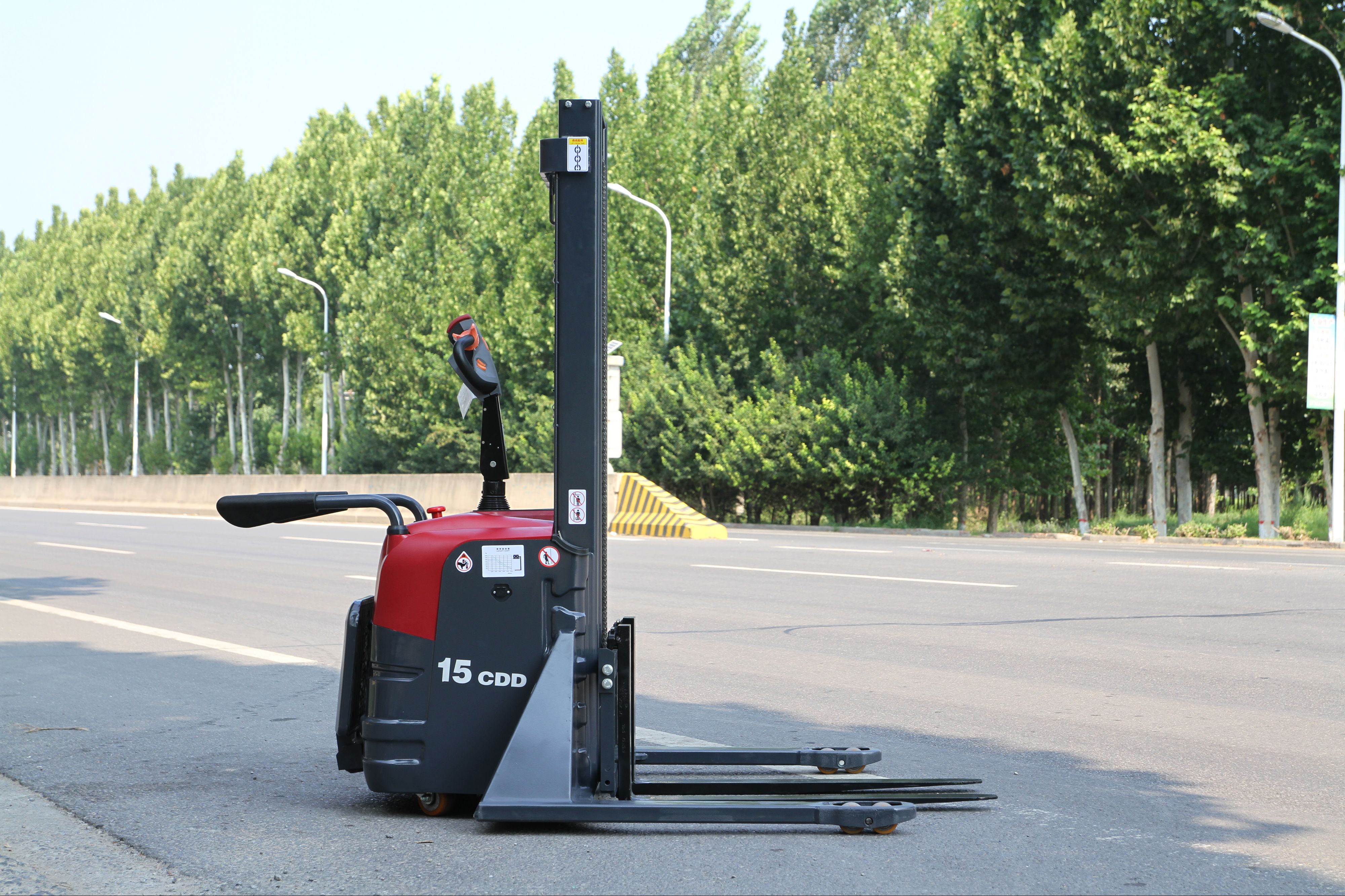 Electric Full Stand Stacker adjustable Forks