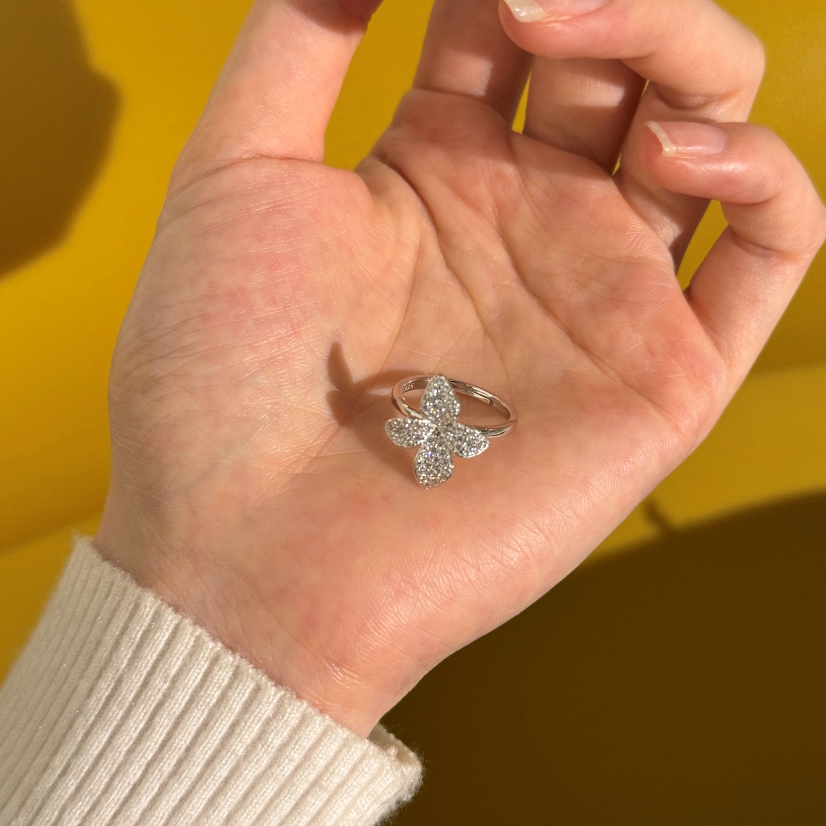 LILY FLORAL STERLING SILVER RING