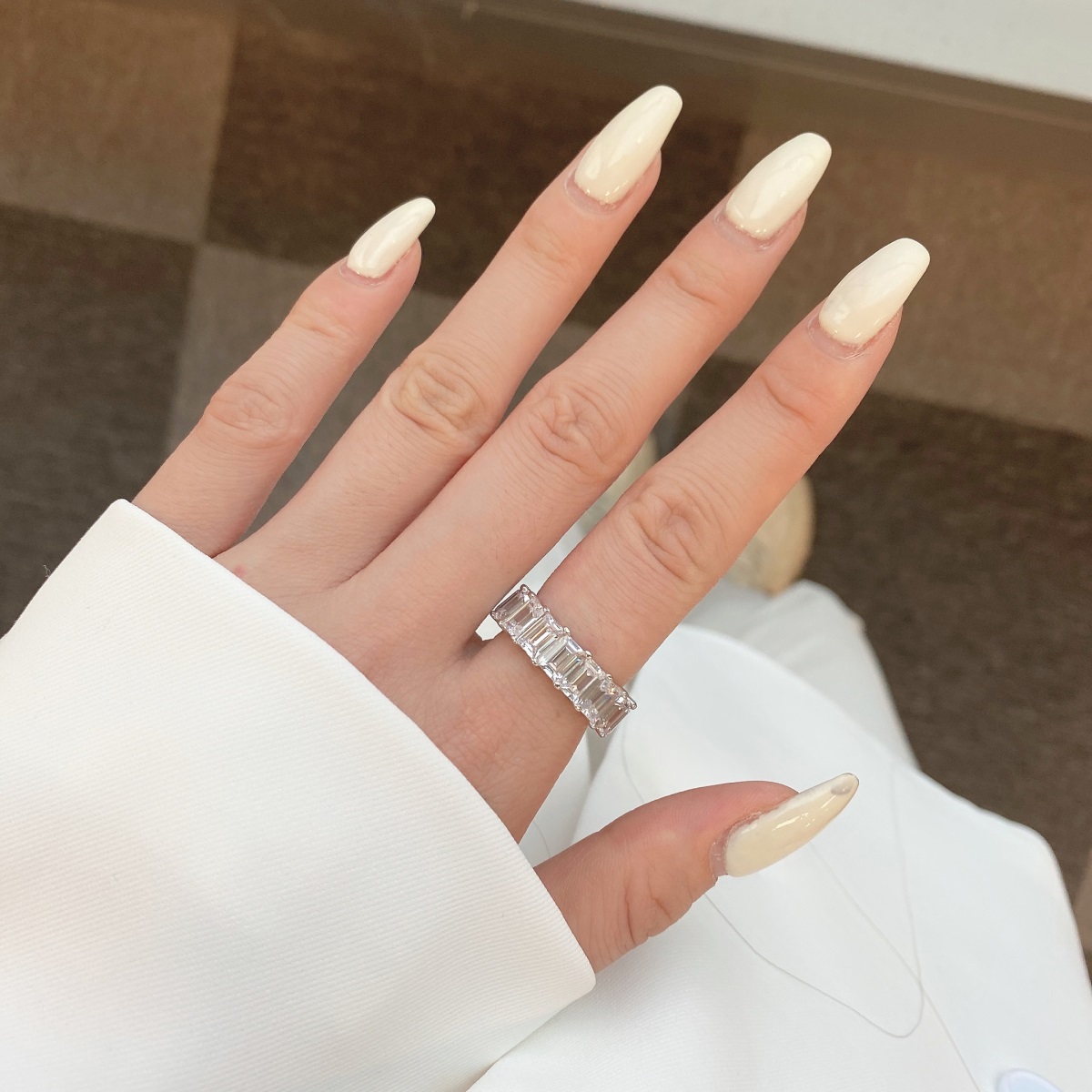 ALICE 0.75 CARAT DIAMOND-LIKE STERLING SILVER RING