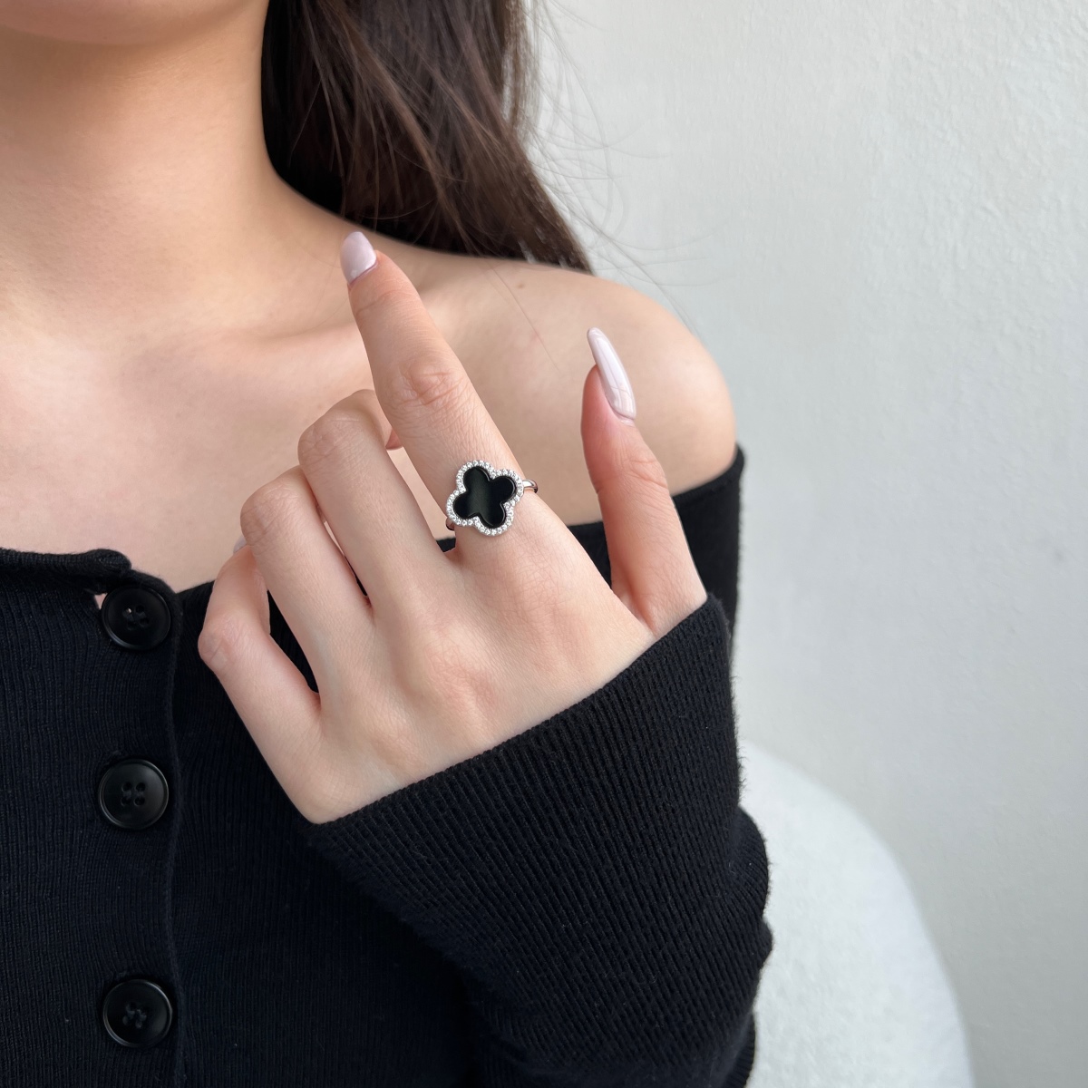 CLOVER ALPHA ONYX SHELL STERLING SILVER RING