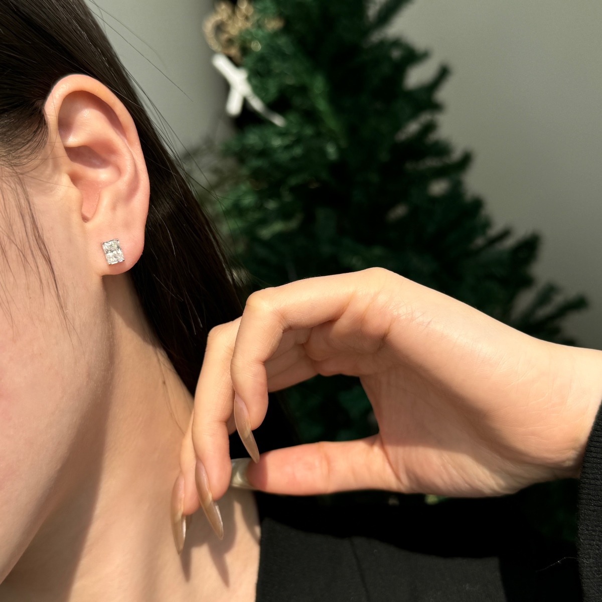 ALICE 1.0 CARAT MOISSANITE STERLING SILVER STUD EARRINGS