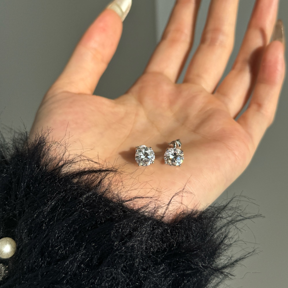 OLIVIA 2 CARAT MOISSANITE STERLING SILVER STUD EARRINGS