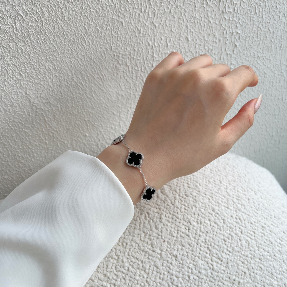 Clover Alpha Onyx Sterling Silver Bracelet
