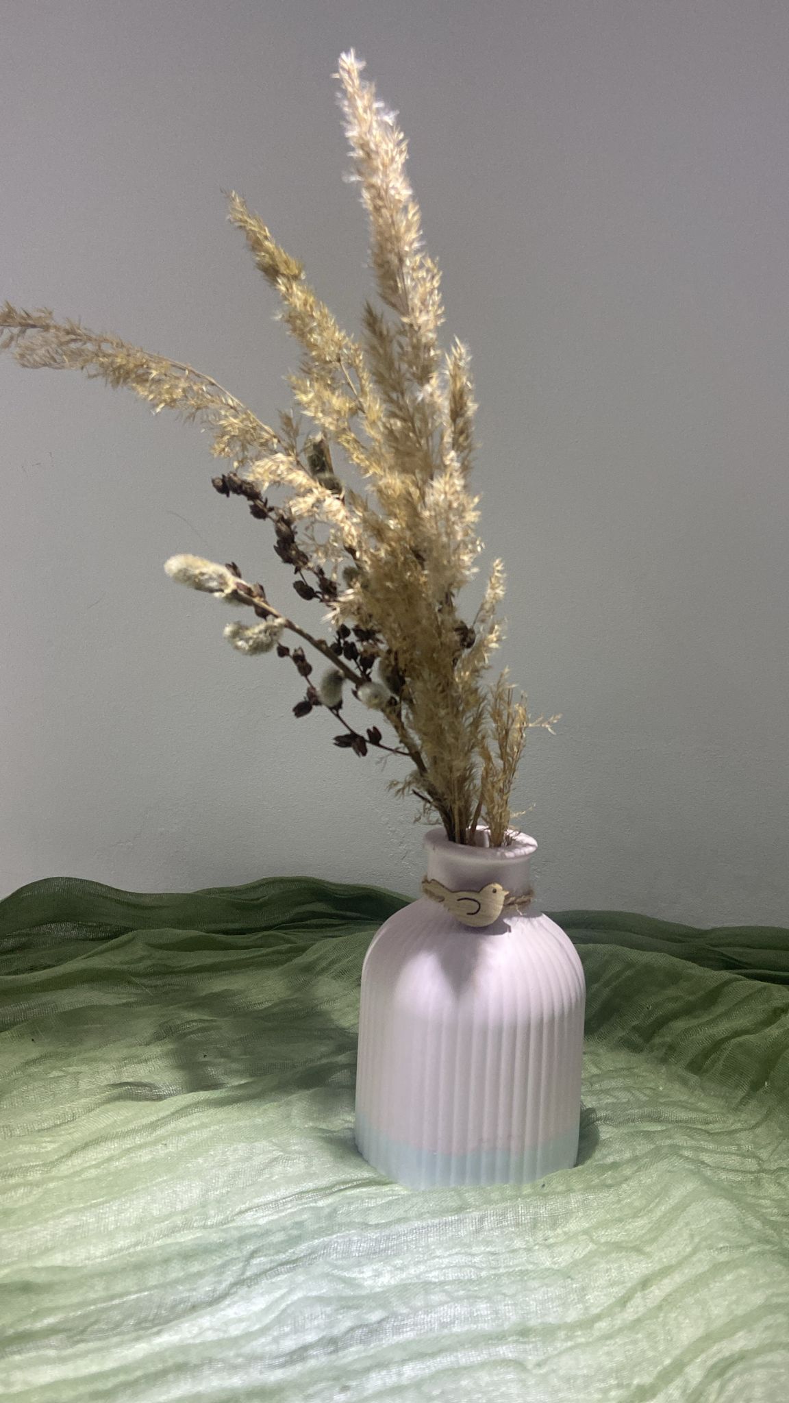 Geriffelte Deko-Vase