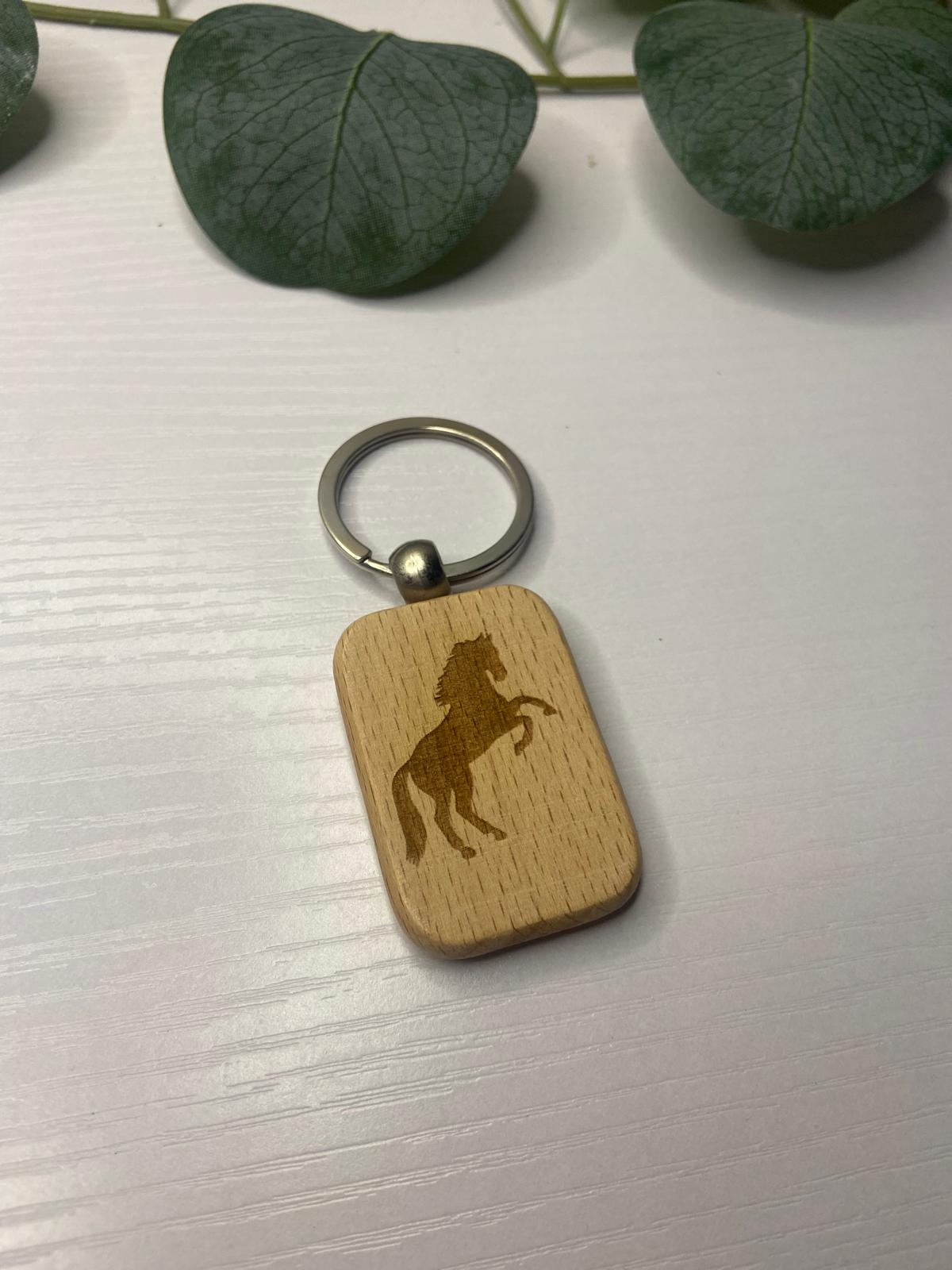 Schlüsselanhänger mit Pferdemotiv