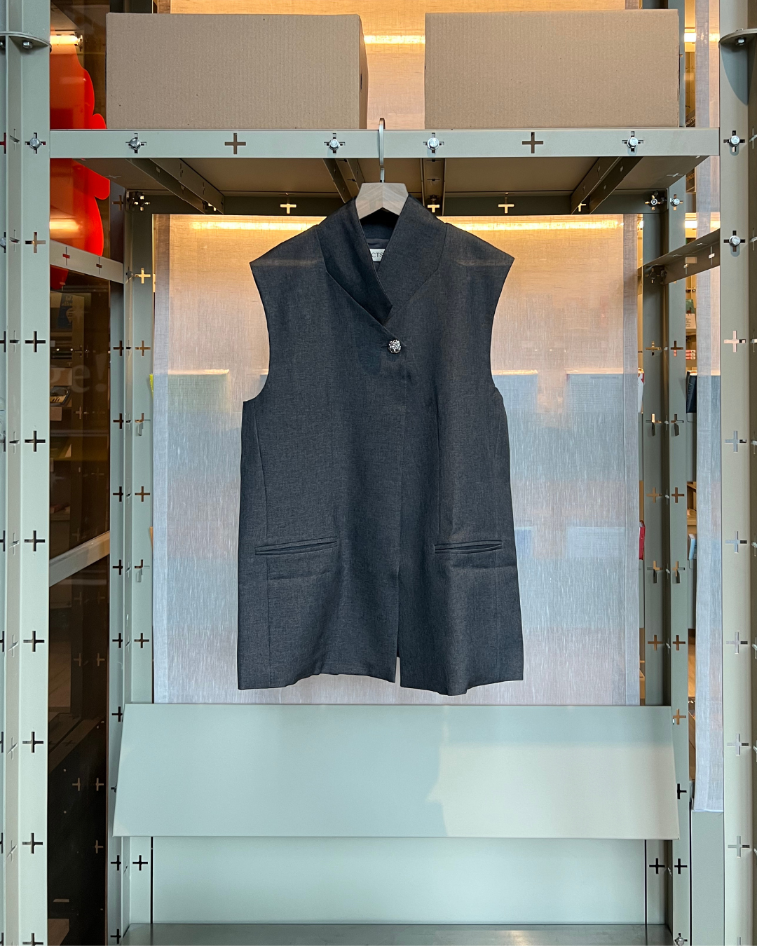 Thomas High Neck Sleeveless Vest