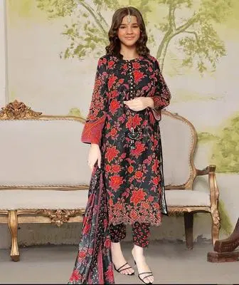 Elegant Floral Embroidered Suit